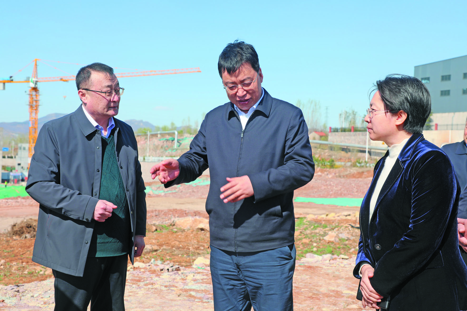 4月份淄博市委副書記楊旭東來(lái)訪.JPG
